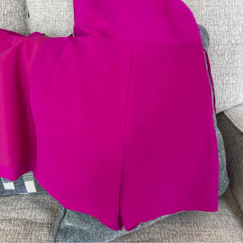 Gorgeous AMANDA UPRICHARD REED Romper Pink, Small - Picture 4 of 6